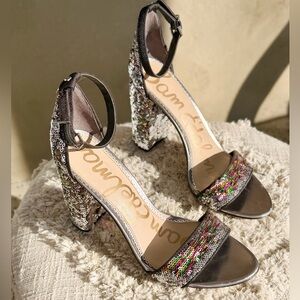 SAM EDLEMAN YARO MULTICOLOR SILVER SEQUIN BLOCK ANKLE STRAP 4" SANDAL HEEL